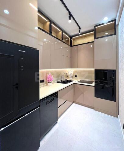 Сдаётся 2-комн. новостройка 80 м², м. Элмляр Академиясы, photo 5 from 11