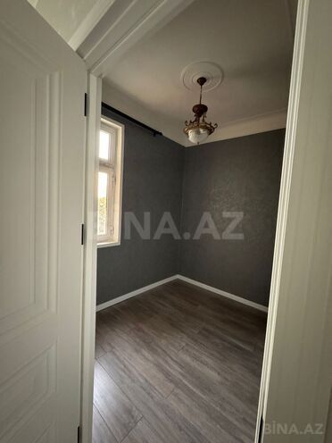 Satılır 2 otaqlı köhnə tikili 45 m², Azadlıq Prospekti m., photo 5 from 11