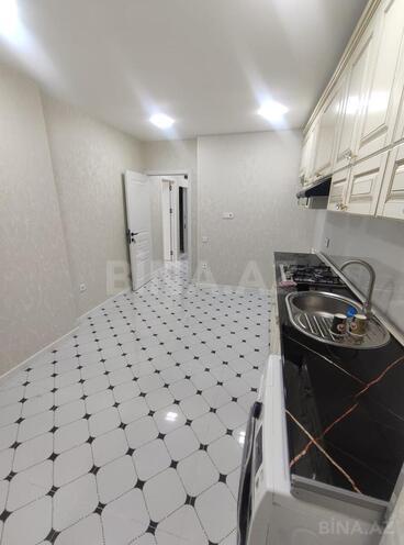 Сдаётся 3-комн. вторичка 70 м², м. Кара Караев, photo 4 from 19