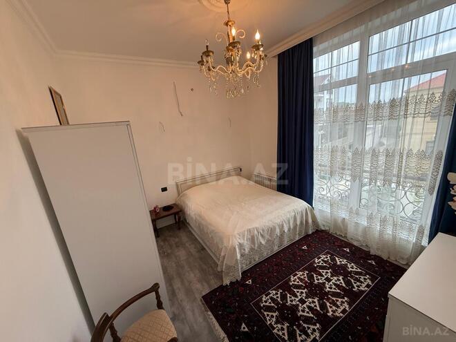 Satılır 7 otaqlı həyət evi/bağ evi 350 m², Səbail r., photo 13 from 32