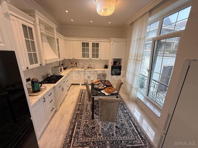 Satılır 7 otaqlı həyət evi/bağ evi 350 m², Səbail r., photo 17 from 32