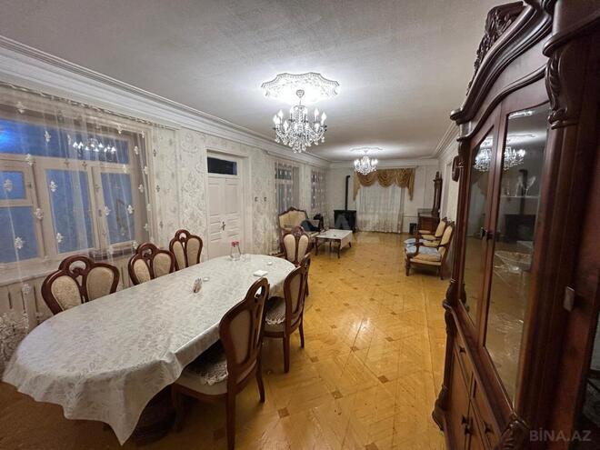 Продаётся 6-комн. дом/дача 300 м², photo 1 from 29