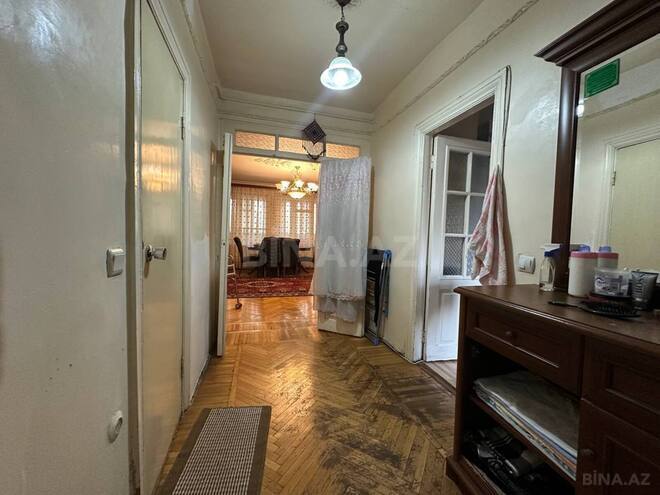 Продаётся 3-комн. вторичка 105 м², м. Элмляр Академиясы, photo 10 from 14