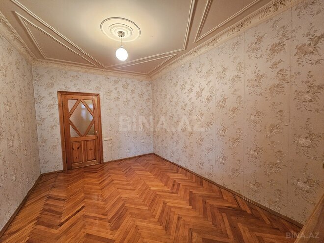 Satılır 2 otaqlı köhnə tikili 70 m², Azadlıq Prospekti m., photo 6 from 18