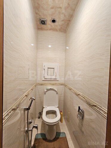 Satılır 2 otaqlı köhnə tikili 70 m², Azadlıq Prospekti m., photo 17 from 19