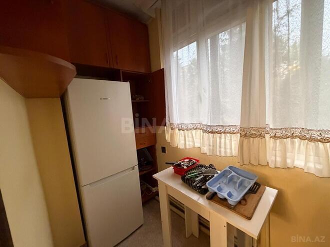 Satılır 2 otaqlı köhnə tikili 45 m², Azadlıq Prospekti m., photo 25 from 32