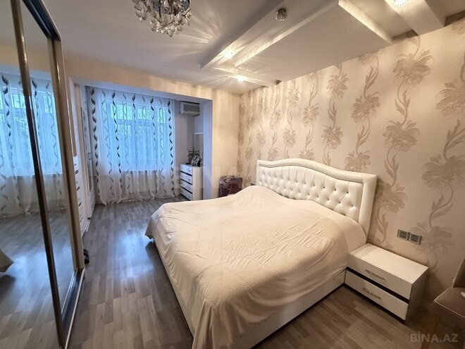 Продаётся 3-комн. вторичка 90 м², м. Халглар Достлугу, photo 13 from 24