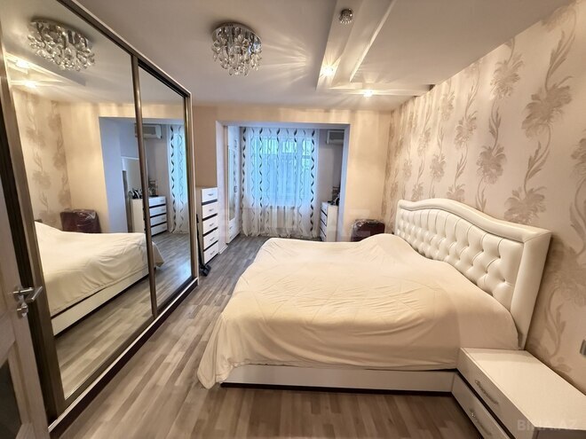 Продаётся 3-комн. вторичка 90 м², м. Халглар Достлугу, photo 11 from 24