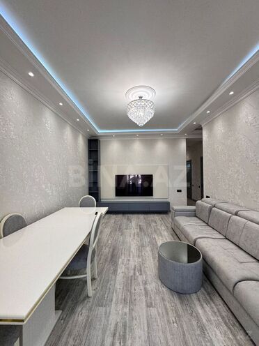 Satılır 3 otaqlı köhnə tikili 95 m², Elmlər Akademiyası m., photo 1 from 21