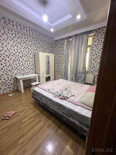 Сдаётся 2-комн. новостройка 65 м², м. Иншаатчылар, photo 1 from 20