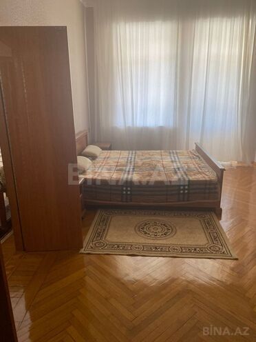 Сдаётся 3-комн. вторичка 100 м², м. Ичеришехер, photo 4 from 18