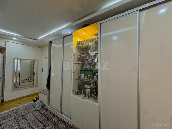 Продаётся 3-комн. вторичка 90 м², м. Нариман Нариманов, photo 10 from 14