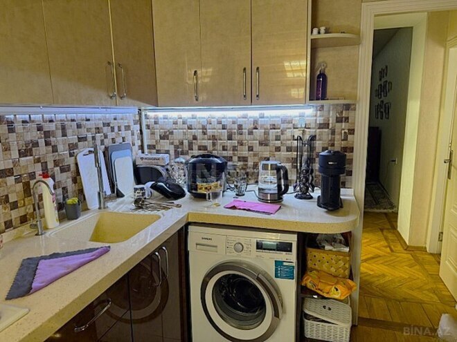 Продаётся 3-комн. вторичка 90 м², м. Нариман Нариманов, photo 9 from 14