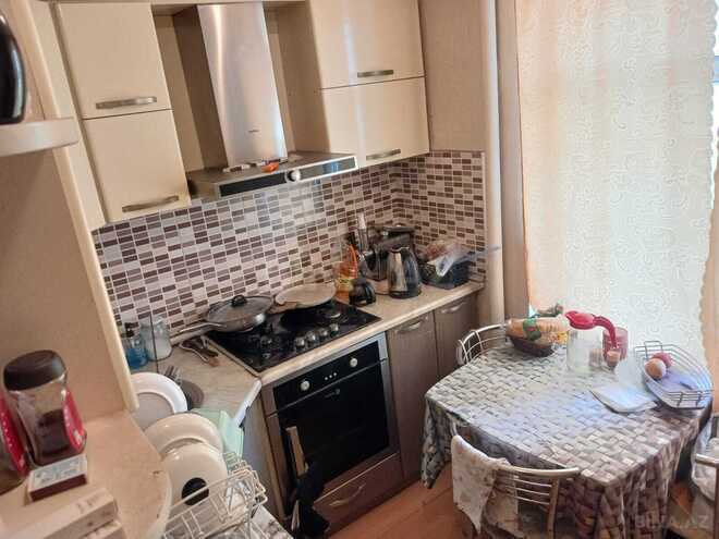 Satılır 2 otaqlı köhnə tikili 30 m², Elmlər Akademiyası m., photo 10 from 13