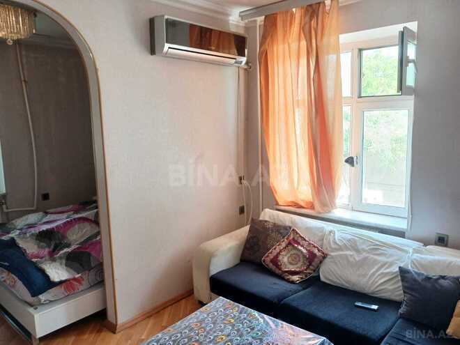 Satılır 2 otaqlı köhnə tikili 30 m², Elmlər Akademiyası m., photo 5 from 13