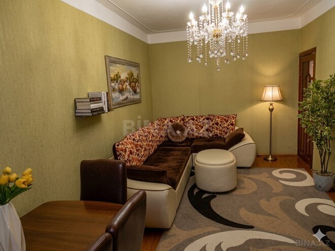 Продаётся 3-комн. вторичка 80 м², пос. Гюнешли, photo 1 from 13