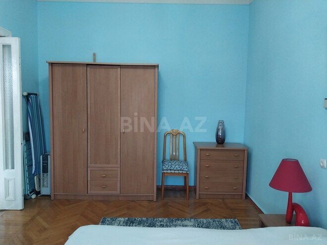 Сдаётся 2-комн. вторичка 61 м², м. Ичеришехер, photo 10 from 19