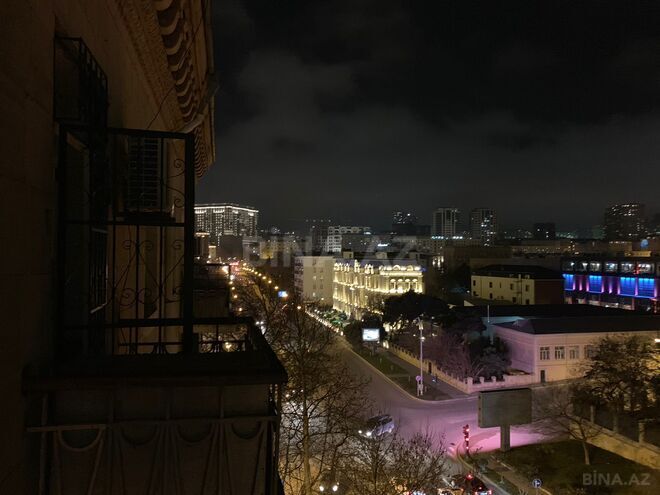 Satılır 2 otaqlı köhnə tikili 60 m², Nizami m., photo 16 from 21