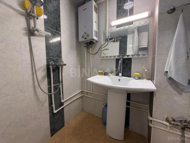 Satılır 3 otaqlı köhnə tikili 60 m², İnşaatçılar m., photo 15 from 16