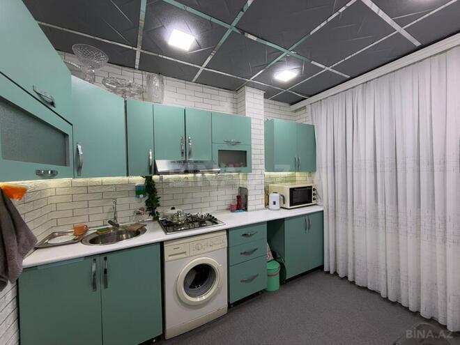 Satılır 3 otaqlı köhnə tikili 60 m², İnşaatçılar m., photo 11 from 16