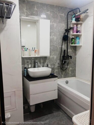 Satılır 3 otaqlı köhnə tikili 89 m², Xalqlar Dostluğu m., photo 16 from 17