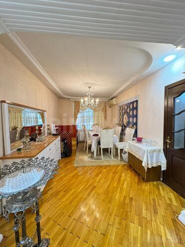 Satılır 3 otaqlı köhnə tikili 100 m², Bakıxanov q., photo 9 from 23