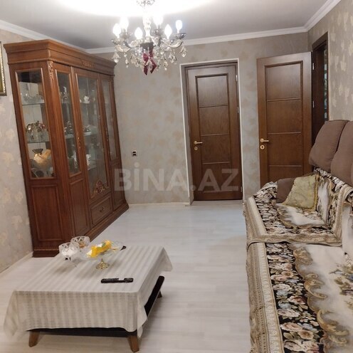 Продаётся 3-комн. вторичка 75 м², м. Иншаатчылар, photo 5 from 10