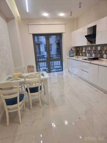 Сдаётся 3-комн. новостройка 130 м², Хатаинский р., photo 13 from 14