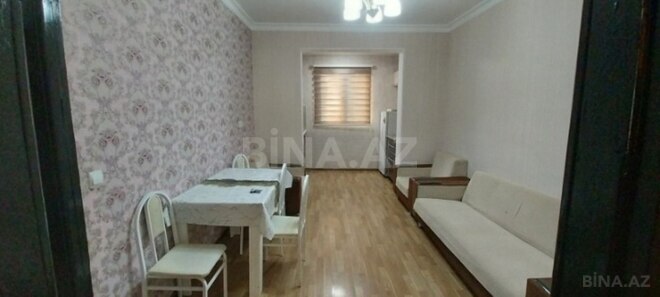 Продаётся 3-комн. вторичка 45 м², м. Мемар Аджеми, photo 1 from 9