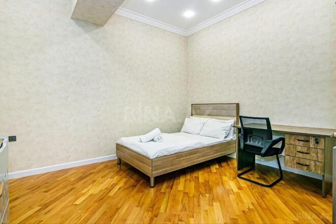 Сдаётся 3-комн. новостройка 96 м², м. Сахил, photo 19 from 21