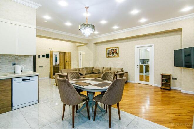 Сдаётся 3-комн. новостройка 96 м², м. Сахил, photo 15 from 21