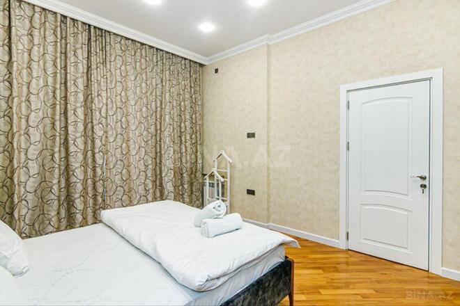 Сдаётся 3-комн. новостройка 96 м², м. Сахил, photo 10 from 21