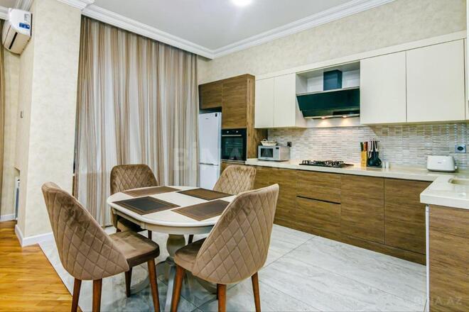 Сдаётся 3-комн. новостройка 96 м², м. Сахил, photo 4 from 21