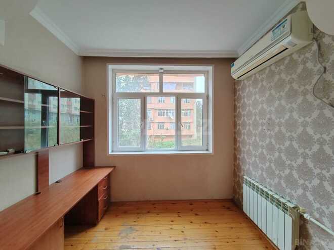 Продаётся 2-комн. вторичка 50 м², м. Ази Асланов, photo 11 from 21
