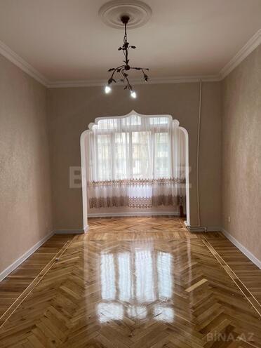 Продаётся 4-комн. вторичка 100 м², м. Ахмедлы, photo 1 from 12