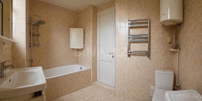 Продаётся 5-комн. вторичка 190 м², м. Ичеришехер, photo 19 from 25