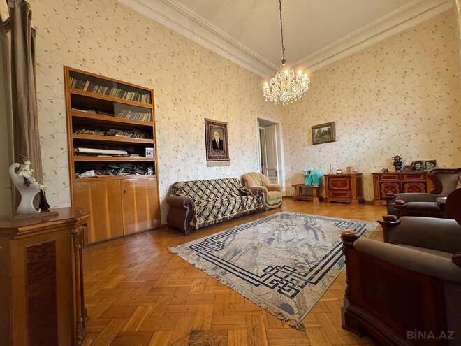 Продаётся 5-комн. вторичка 190 м², м. Ичеришехер, photo 6 from 25