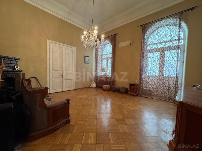 Продаётся 5-комн. вторичка 190 м², м. Ичеришехер, photo 11 from 25