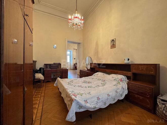Продаётся 5-комн. вторичка 190 м², м. Ичеришехер, photo 8 from 25