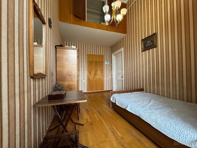 Продаётся 5-комн. вторичка 190 м², м. Ичеришехер, photo 14 from 25