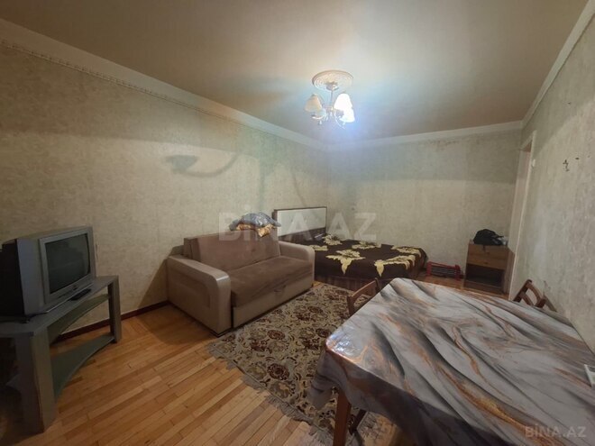 Satılır 1 otaqlı köhnə tikili 32 m², İnşaatçılar m., photo 3 from 15