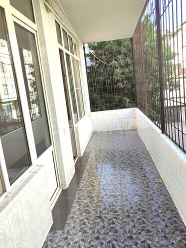 Продаётся 4-комн. вторичка 110 м², Насиминский  р., photo 12 from 16