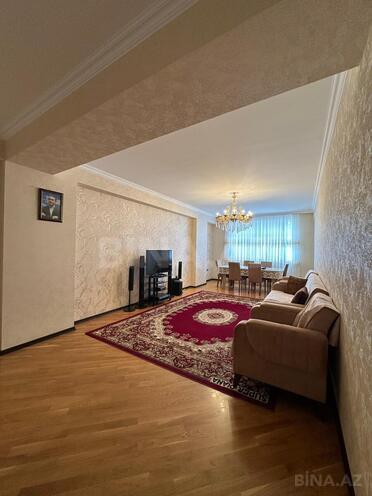 Продаётся 3-комн. новостройка 130 м², м. Иншаатчылар, photo 3 from 17