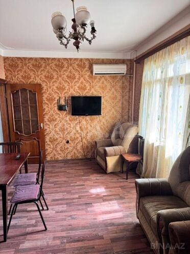 Продаётся 2-комн. вторичка 55 м², м. Дернегюль, photo 1 from 9