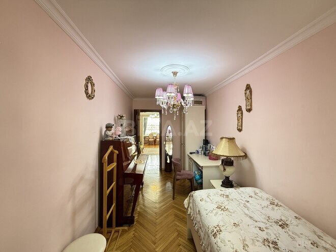 Сдаётся 3-комн. вторичка 80 м², м. Кара Караев, photo 6 from 14