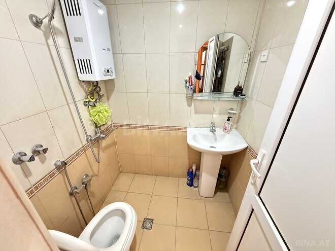 Сдаётся 3-комн. вторичка 80 м², м. Кара Караев, photo 13 from 14