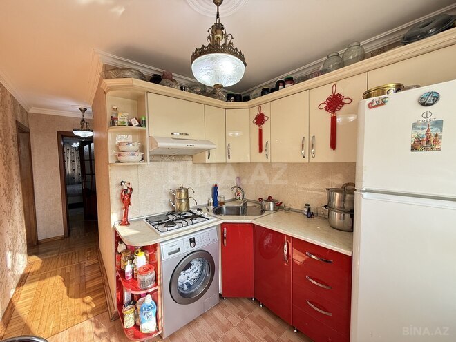 Сдаётся 3-комн. вторичка 80 м², м. Кара Караев, photo 10 from 14