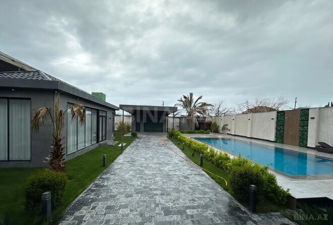 Сдаётся 5-комн. дом/дача 400 м², пос. Новханы, photo 1 from 31