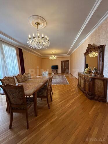 Продаётся 3-комн. новостройка 174 м², м. Элмляр Академиясы, photo 1 from 24