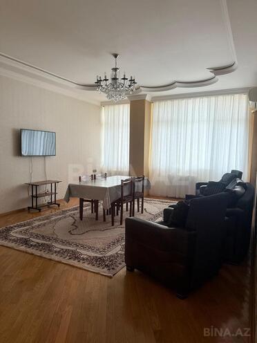 Сдаётся 4-комн. новостройка 157 м², Насиминский  р., photo 3 from 15